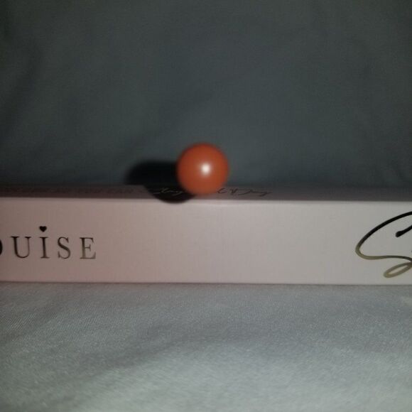 P.Louise Sharpenable Lip Liner in No Secrets - Picture 8 of 11